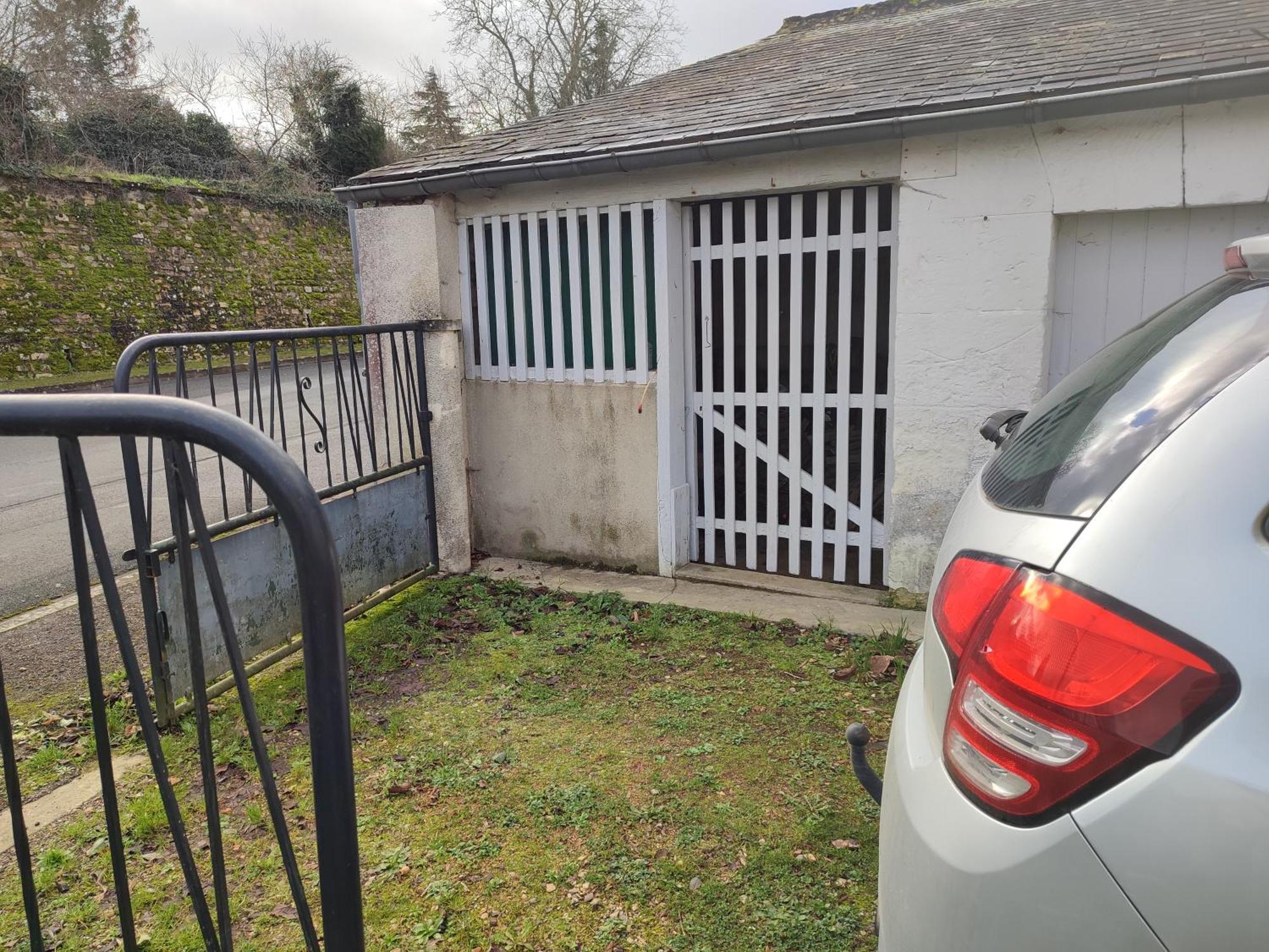 Maison Plain Pied, 2 Chambres, Longere Typique , Fraiche, Dans Bourg Avec Tous Commerces Lucay-le-Male ภายนอก รูปภาพ