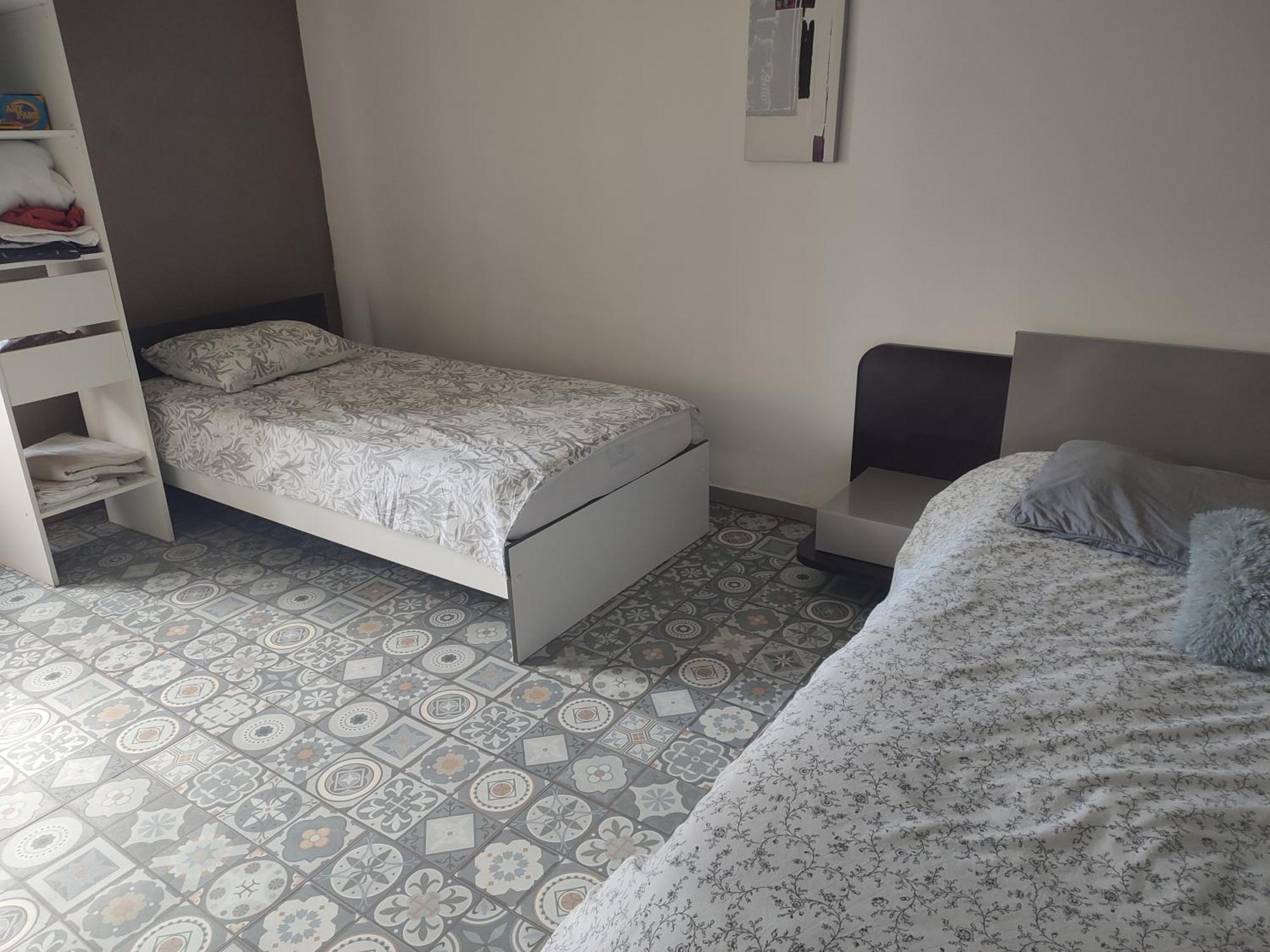 Maison Plain Pied, 2 Chambres, Longere Typique , Fraiche, Dans Bourg Avec Tous Commerces Lucay-le-Male ภายนอก รูปภาพ