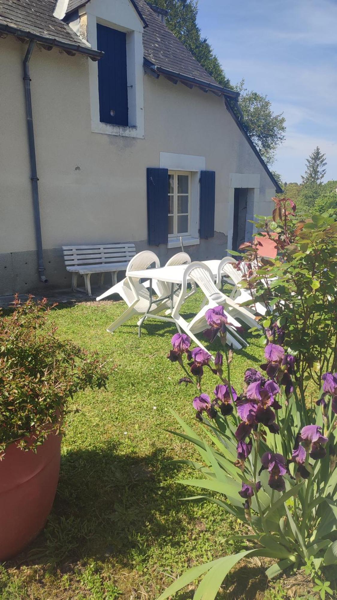 Maison Plain Pied, 2 Chambres, Longere Typique , Fraiche, Dans Bourg Avec Tous Commerces Lucay-le-Male ภายนอก รูปภาพ