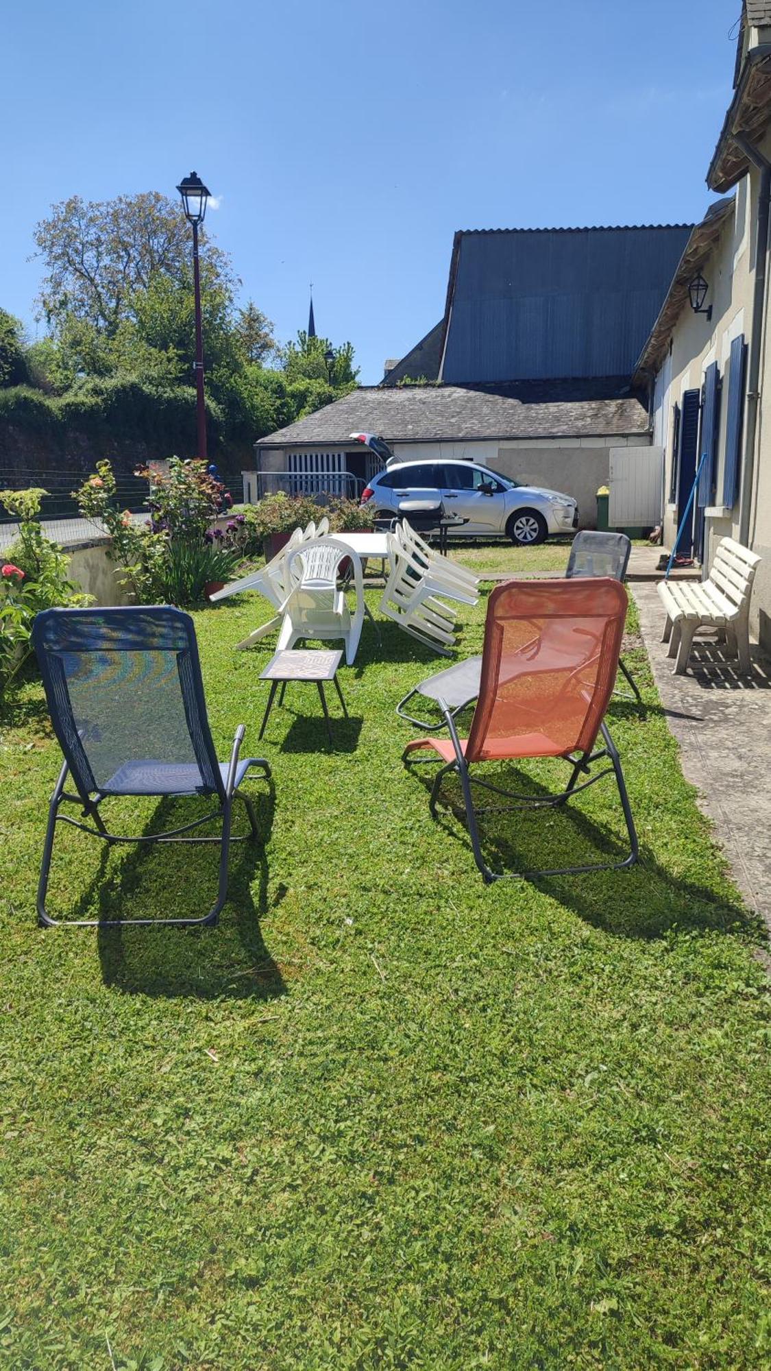 Maison Plain Pied, 2 Chambres, Longere Typique , Fraiche, Dans Bourg Avec Tous Commerces Lucay-le-Male ภายนอก รูปภาพ